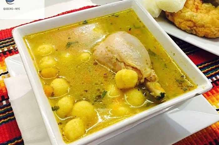 Vori Vori de Pollo: Tradición paraguaya con galardón mundial, directo a tu mesa.